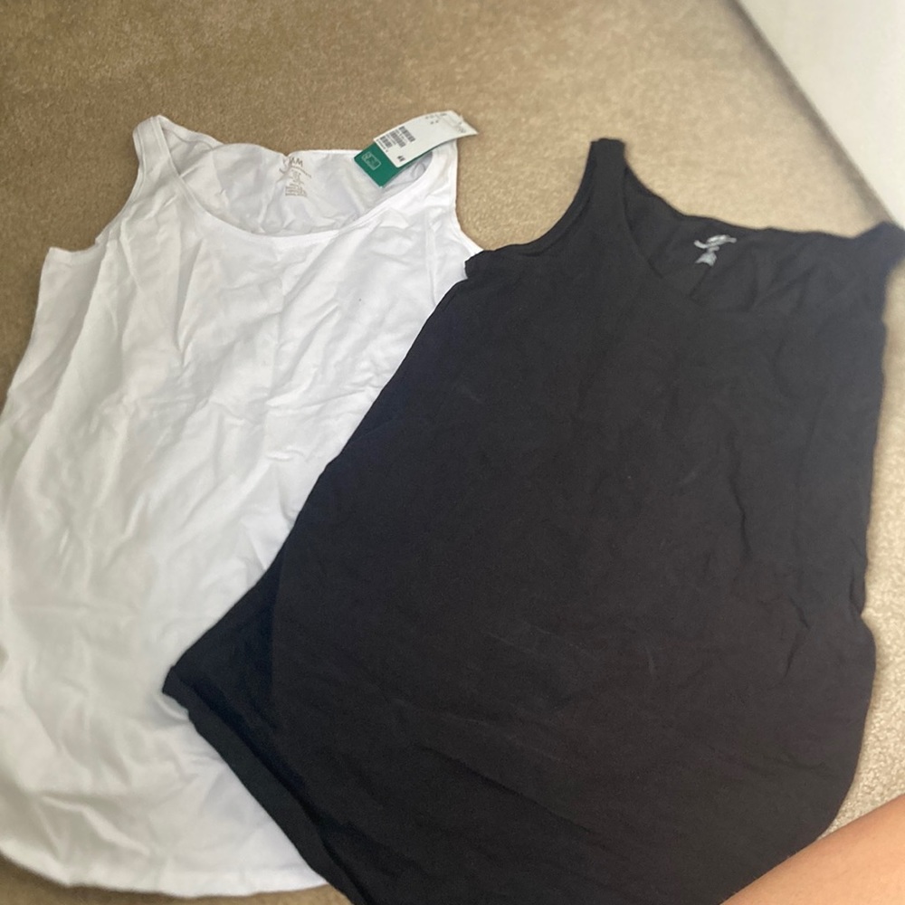H&M maternity tanks, never worn